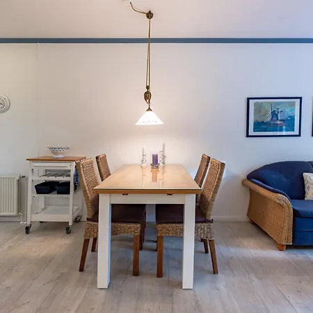 Apartment Wohnen Am Suedstrand 11